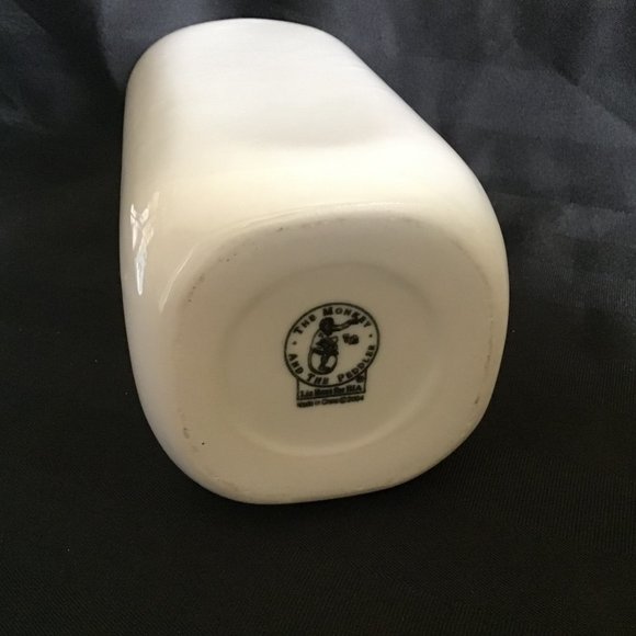 White Ceramic Milk Bottle - Picture 3 of 3